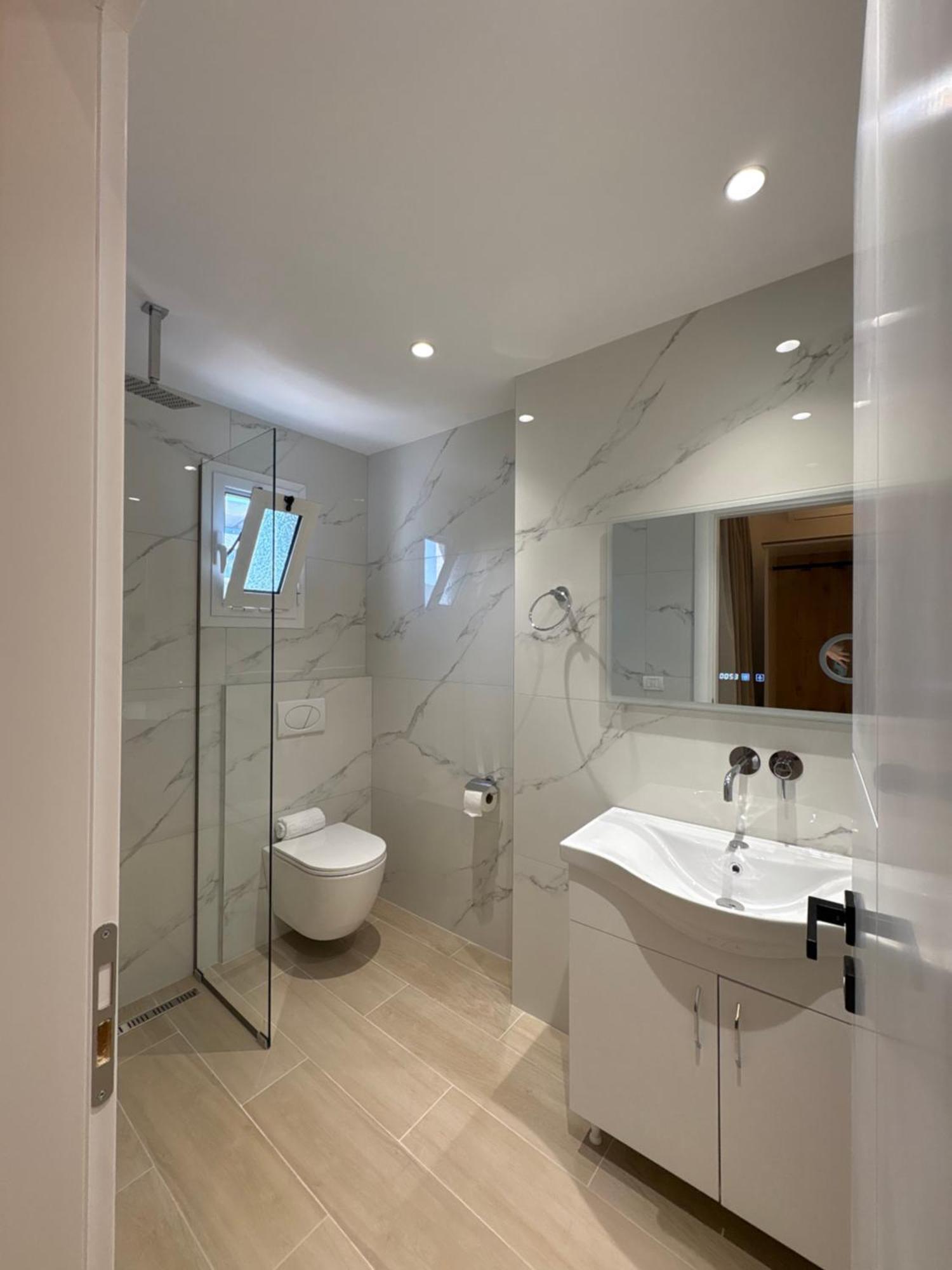 Xhonis Apartments Ksamil Bagian luar foto