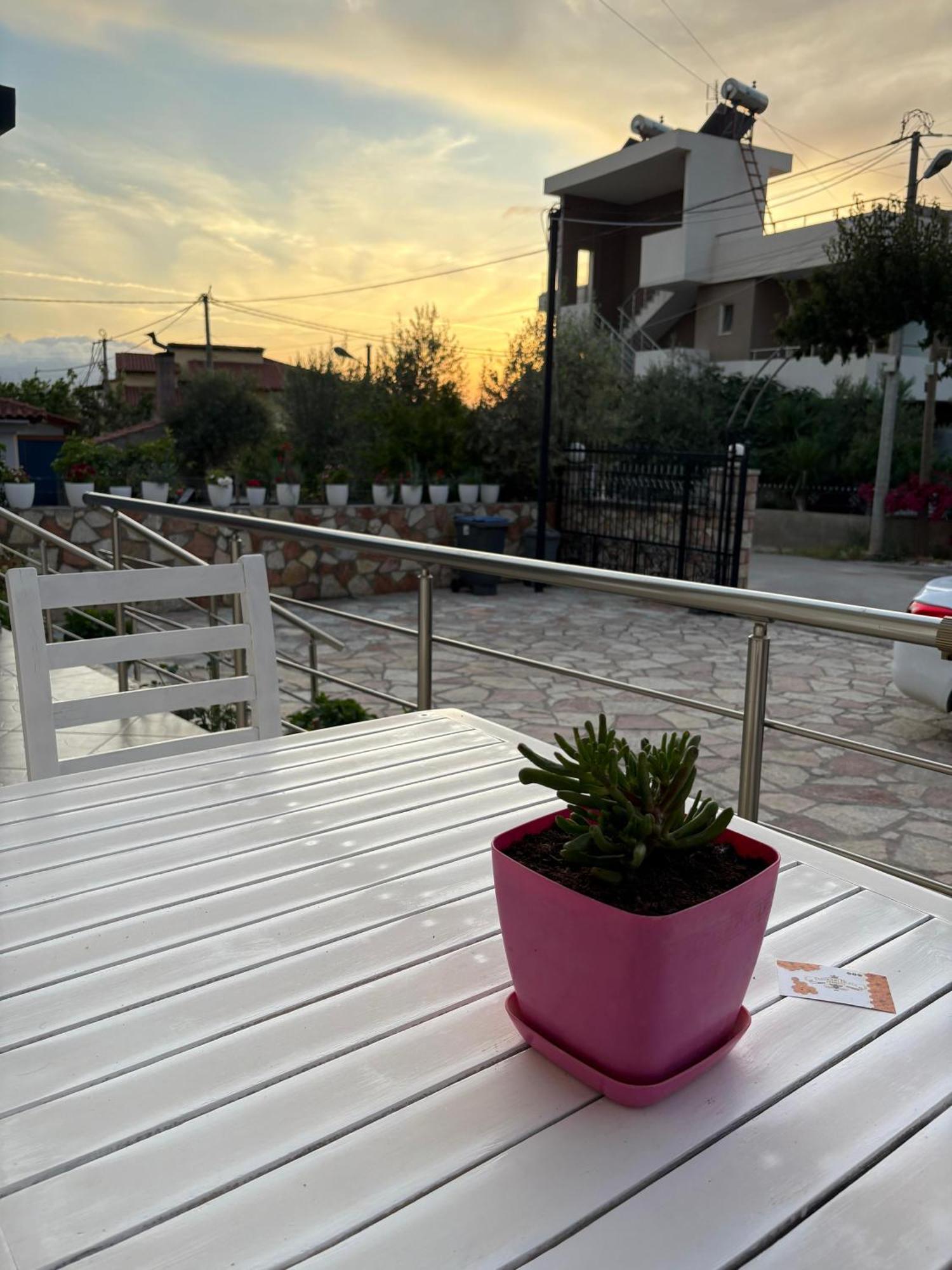 Xhonis Apartments Ksamil Bagian luar foto
